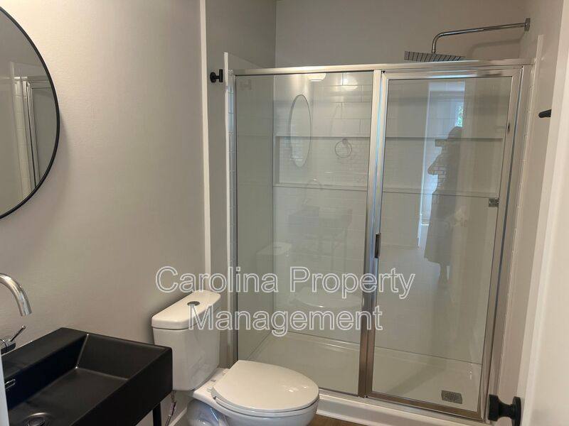Townhouse for rent at 1358 Briar Creek Rd, Charlotte, NC 28205