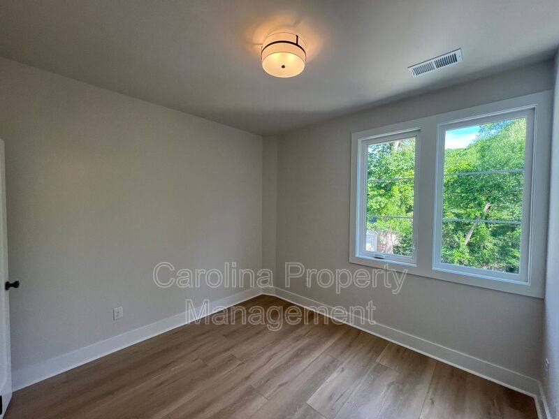 Townhouse for rent at 1358 Briar Creek Rd, Charlotte, NC 28205