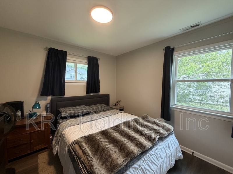 House for rent at 1474 Morgan Dr, Hampton, VA 23663