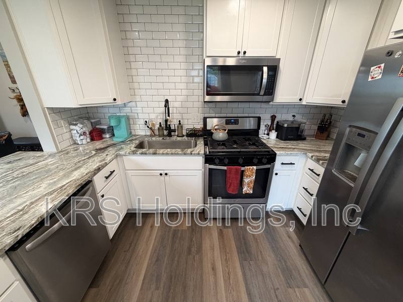 House for rent at 1474 Morgan Dr, Hampton, VA 23663