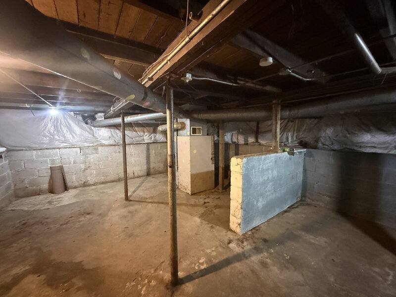 House for rent at 1321 Army Post Rd, Des Moines, IA 50315