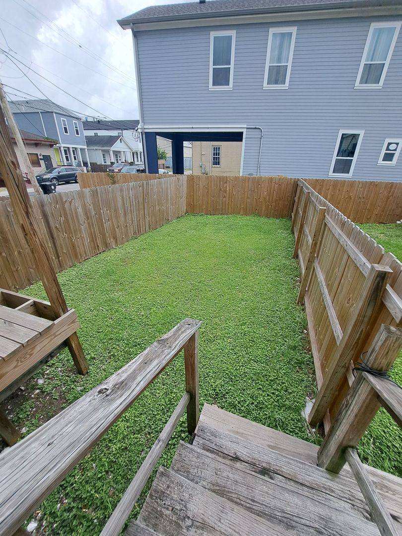 Apartment for rent at 2304-06 Gravier, New Orleans, LA 70119