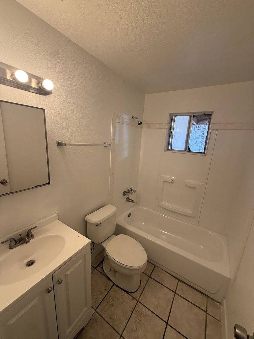 Apartment for rent at 4562-4574 E Lester St, Tucson, AZ 85712