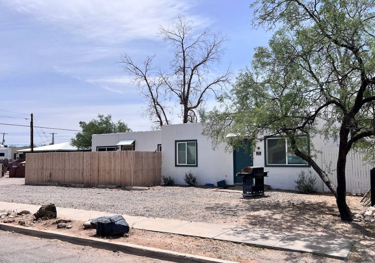 Apartment for rent at 4562-4574 E Lester St, Tucson, AZ 85712