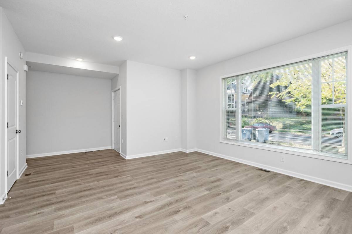 Apartment for rent at 2109 Aldrich Ave S, Minneapolis, MN 55405