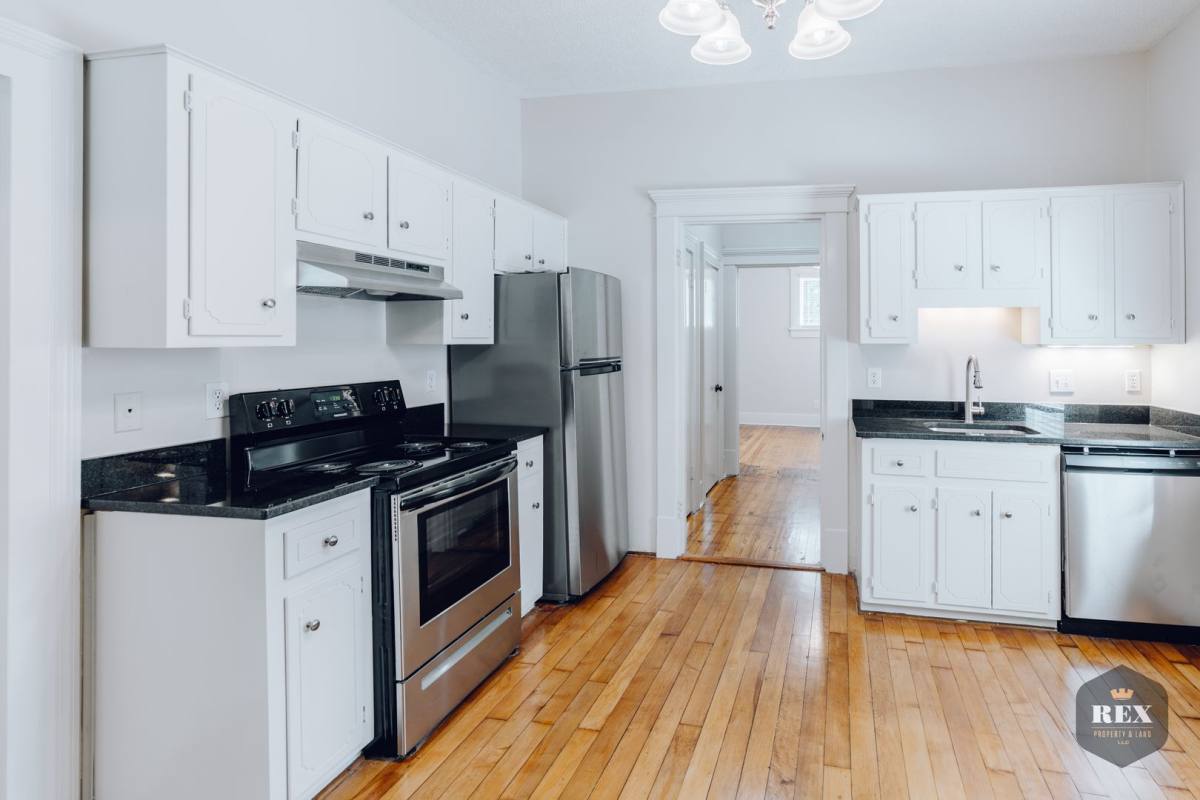 Apartment for rent at 248 Broad St, Augusta, GA 30901