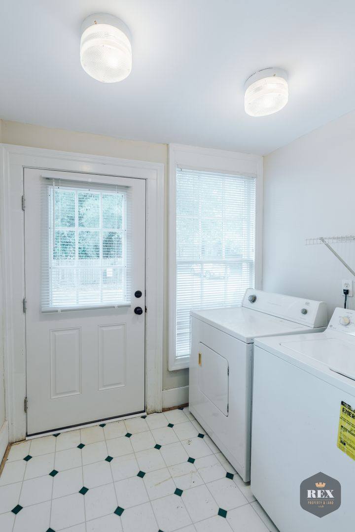 Apartment for rent at 248 Broad St, Augusta, GA 30901