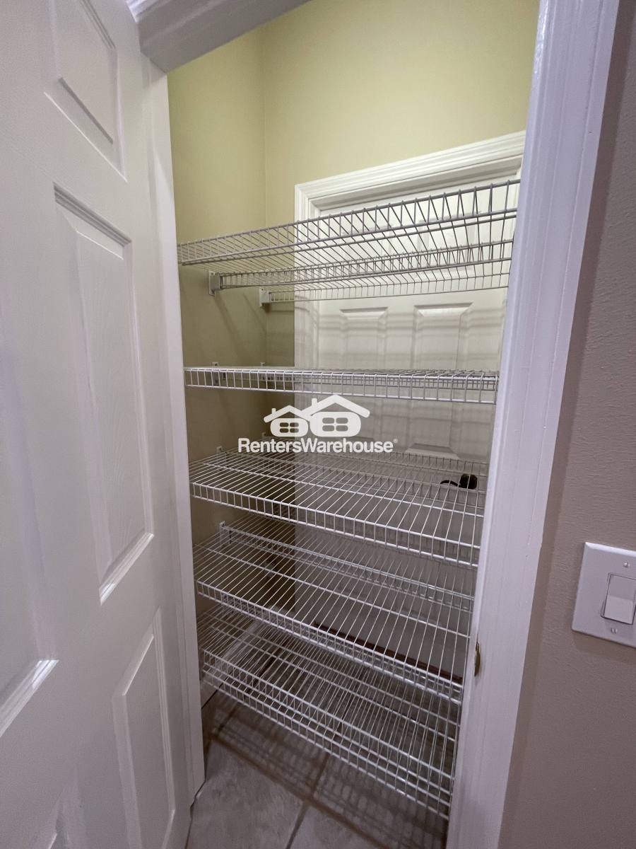 House for rent at 8946 Province St, Sarasota, FL 34240