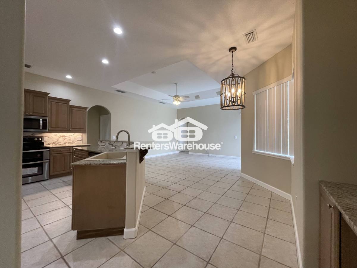 House for rent at 8946 Province St, Sarasota, FL 34240