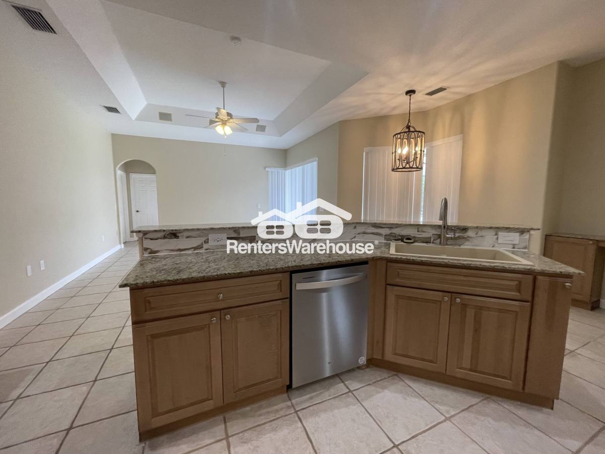 House for rent at 8946 Province St, Sarasota, FL 34240