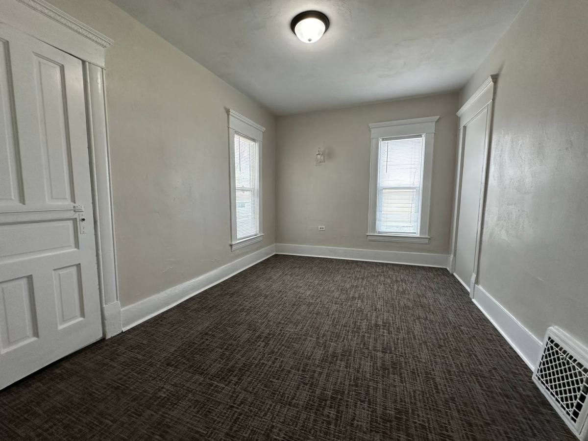 Apartment for rent at 207 K St, Fort Dodge, IA 50501