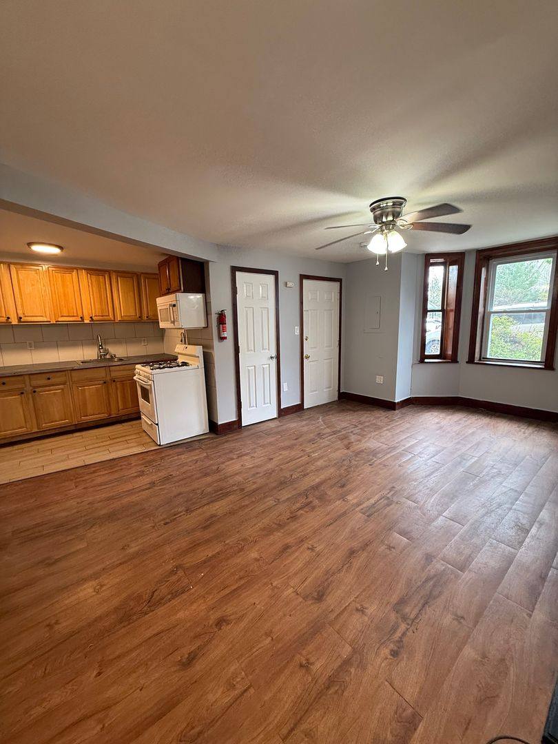 Apartment for rent at 12 Farrington St, Newburgh, NY 12550