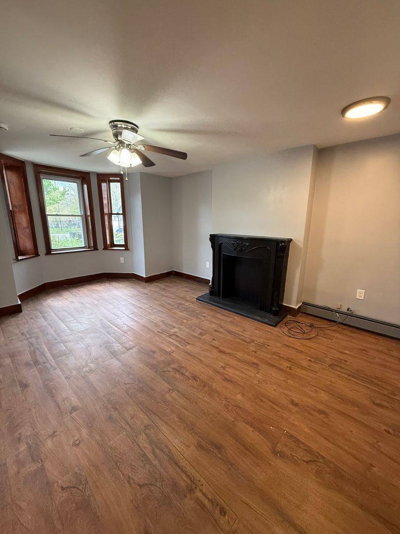12 Farrington St, Newburgh, NY 12550 - Apartment for Rent - Image 3
