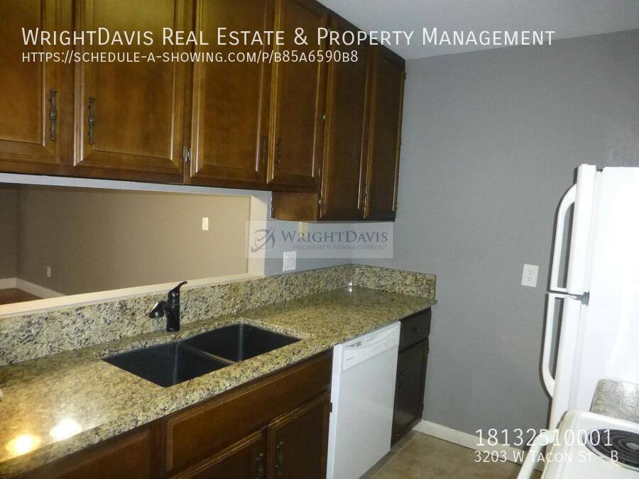 Townhouse for rent at 3203 W Tacon St #B, Tampa, FL 33629