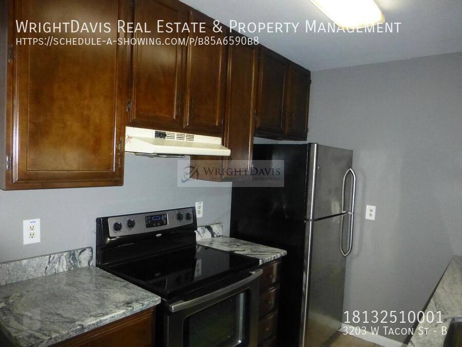 Townhouse for rent at 3203 W Tacon St #B, Tampa, FL 33629