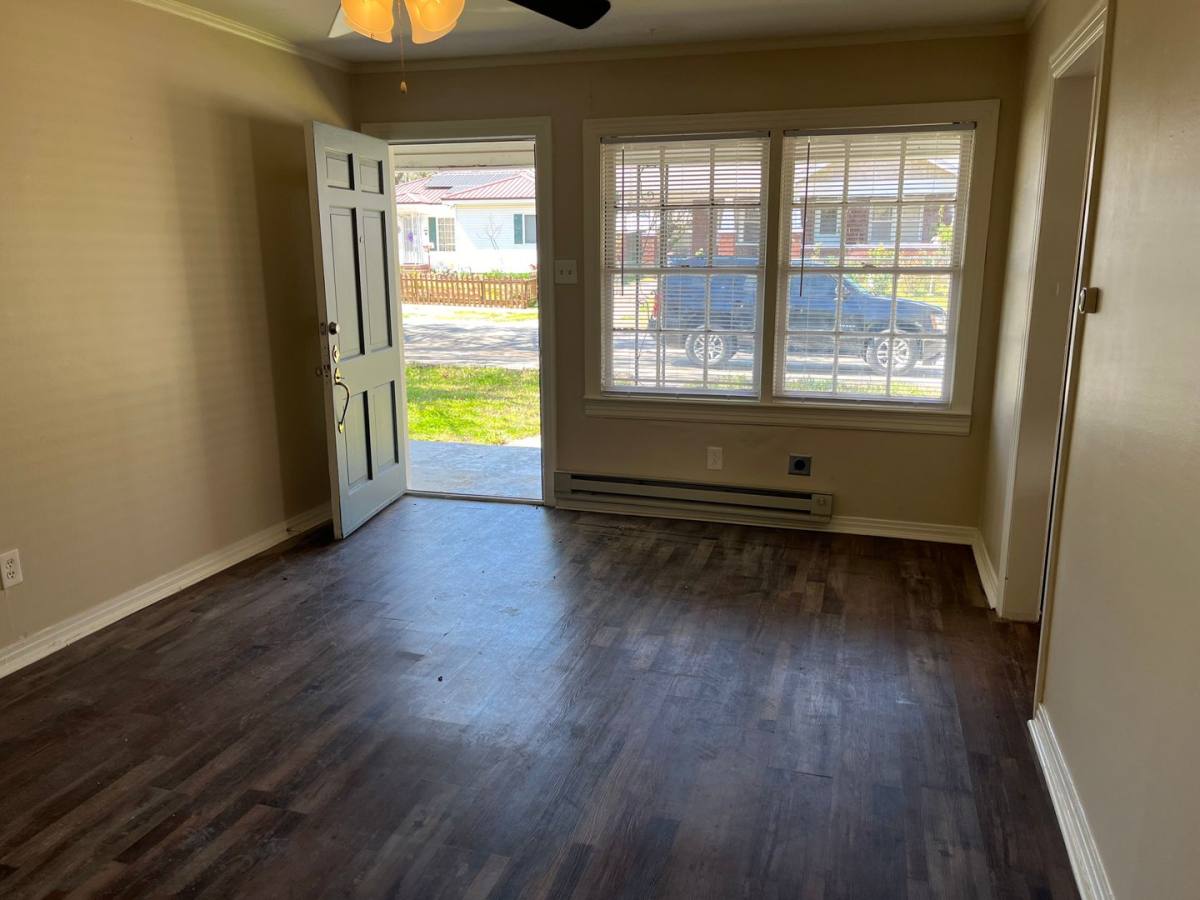 Apartment for rent at 913-915 S 22nd, Fort Smith, AR 72901