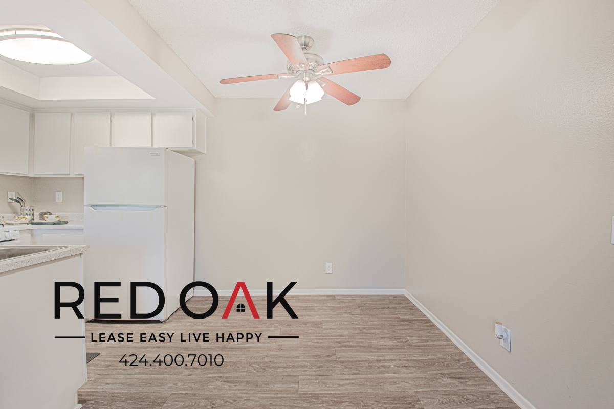 Condo for rent at 551 N Santa Fe St #17, Hemet, CA 92543