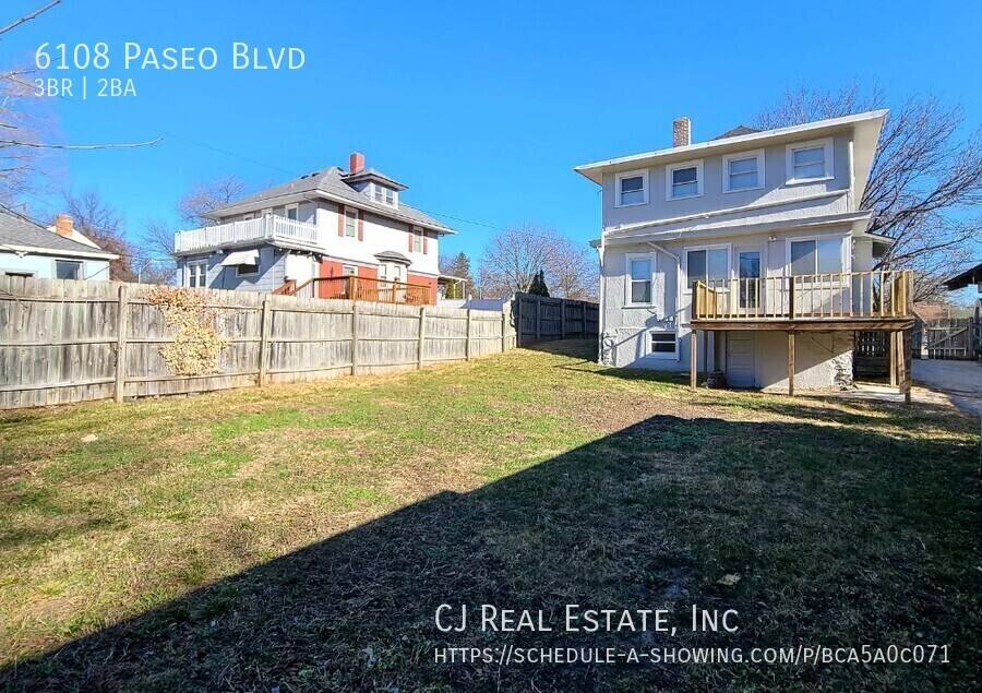House for rent at 6108 Paseo Blvd, Kansas City, MO 64110