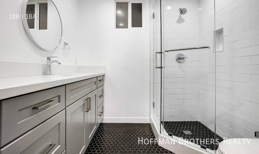 Apartment for rent at 1849 Camden Ave #6, Los Angeles, CA 90025