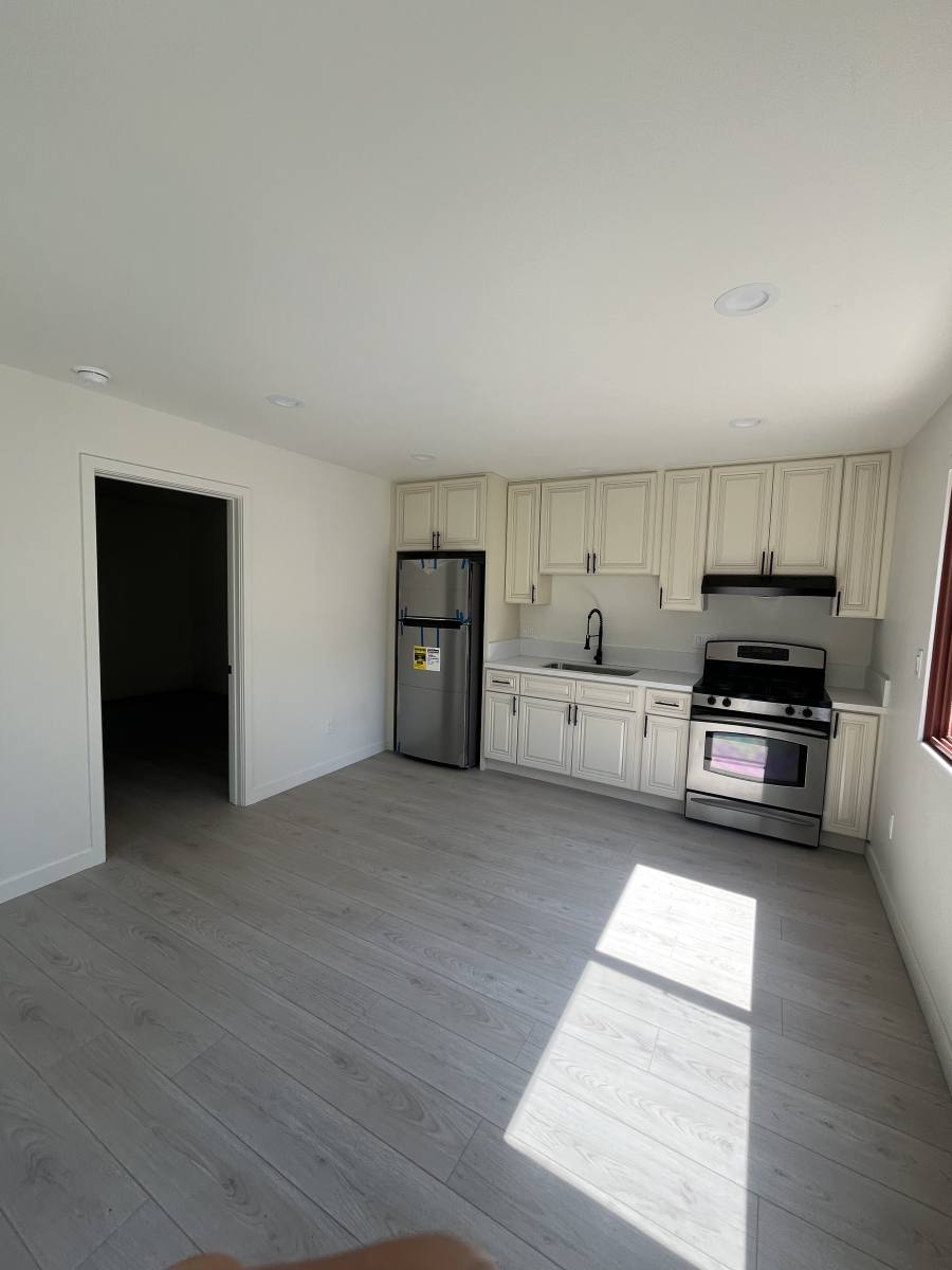 Condo for rent at 14629 Haynes St, Van Nuys, CA 91401