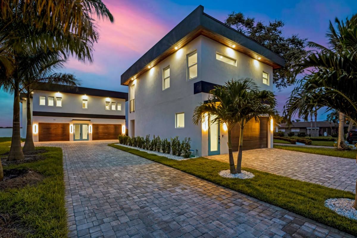 House for rent at 711 Tropical Dr, Bradenton, FL 34208