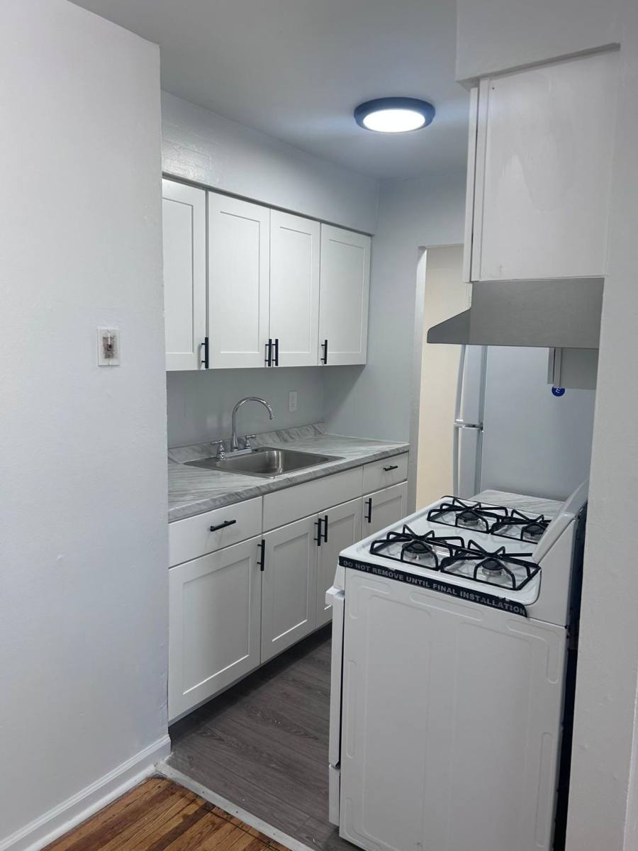 Apartment for rent at 1100-1110 W 7th St, Plainfield, NJ 07063