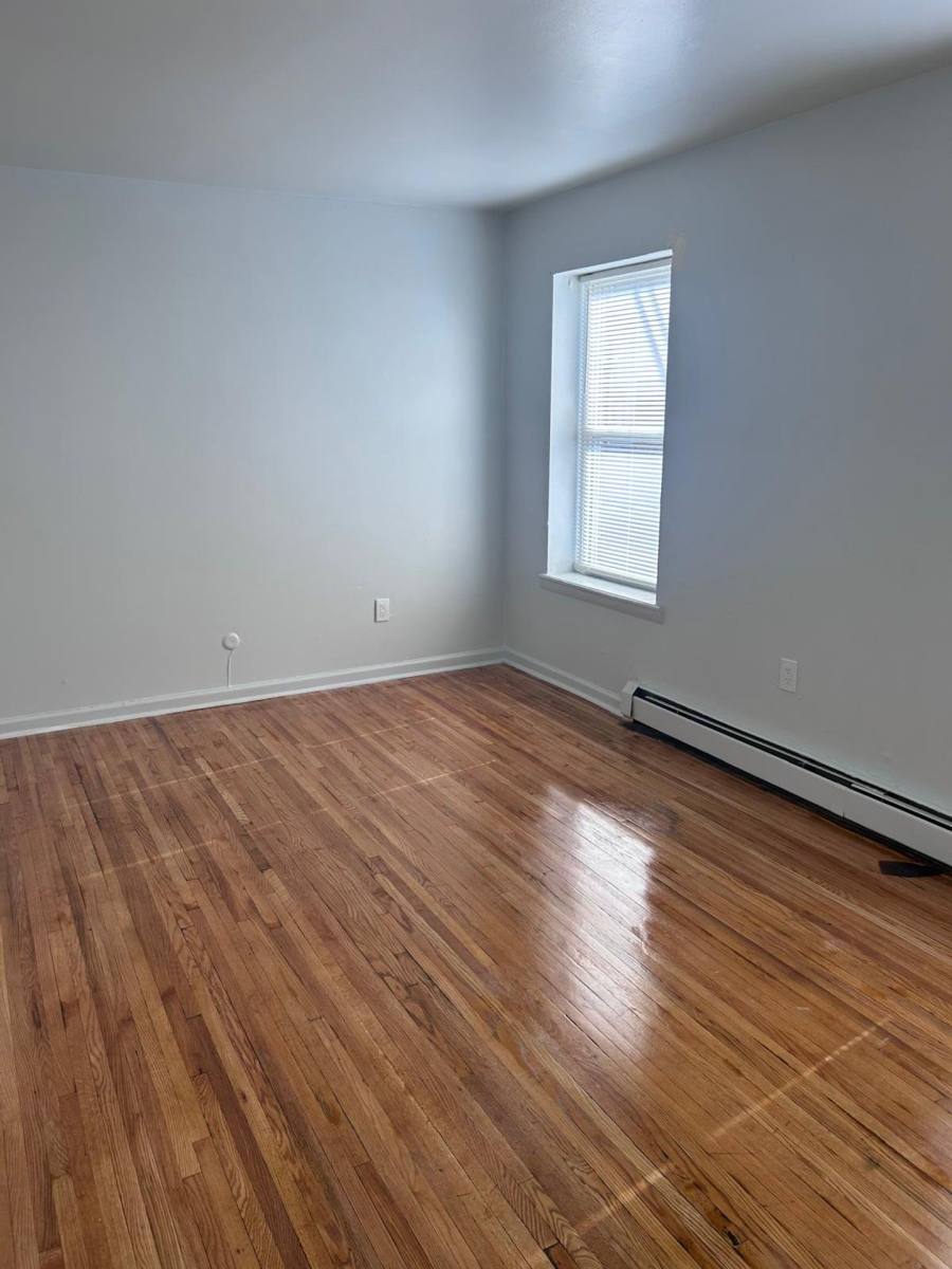 Apartment for rent at 1100-1110 W 7th St, Plainfield, NJ 07063