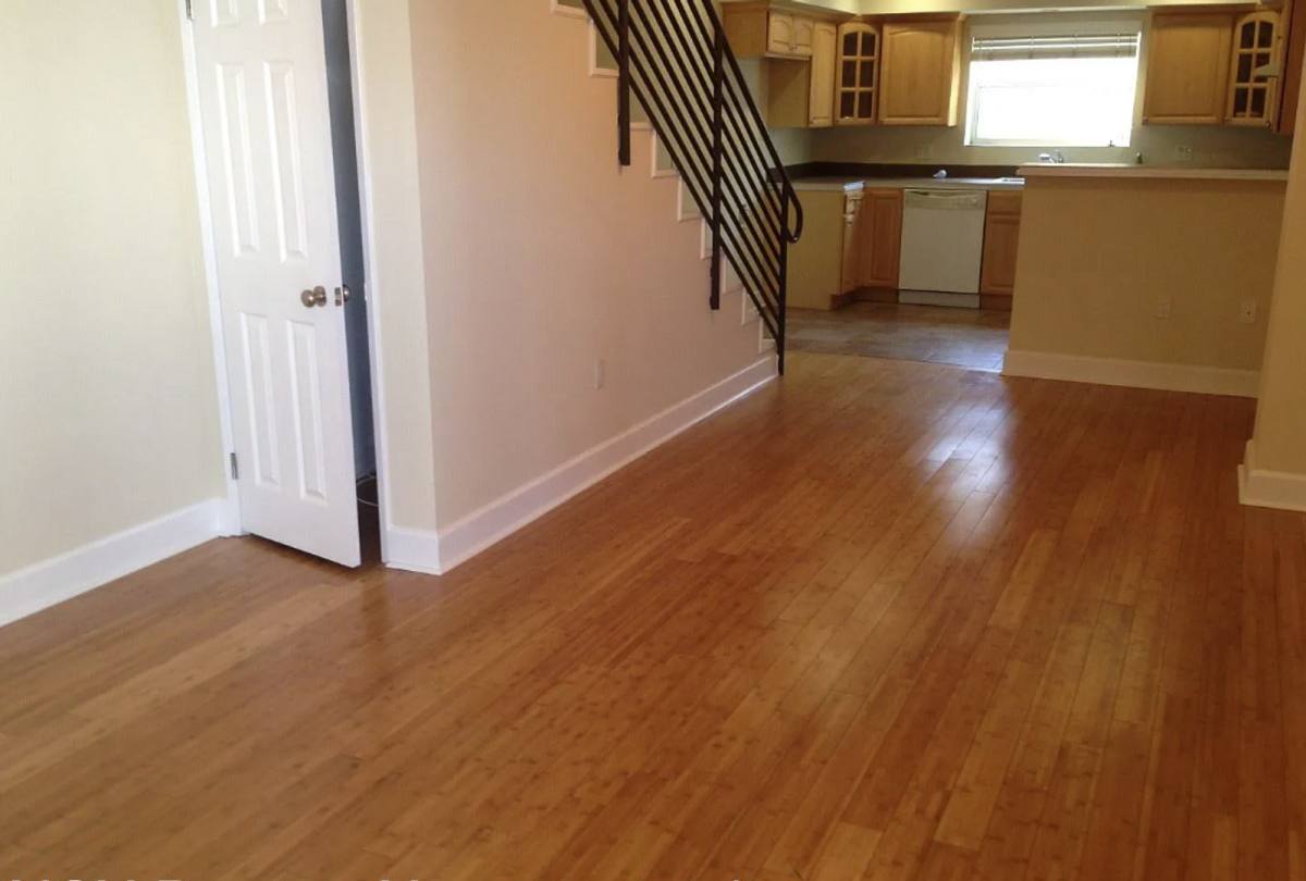 Apartment for rent at 6033 Eleanor Ave, Los Angeles, CA 90038