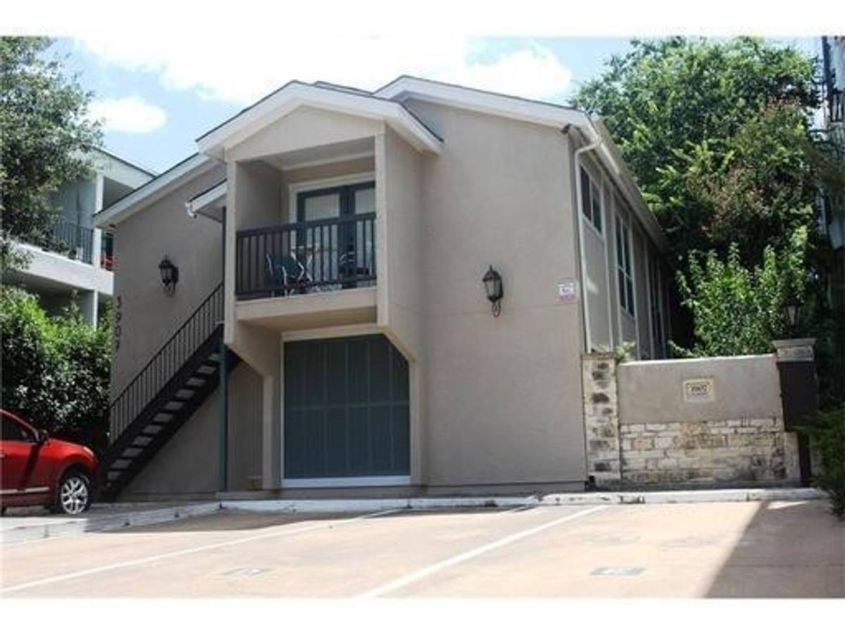 Apartment for rent at 3907 Gilbert Ave, Dallas, TX 75219