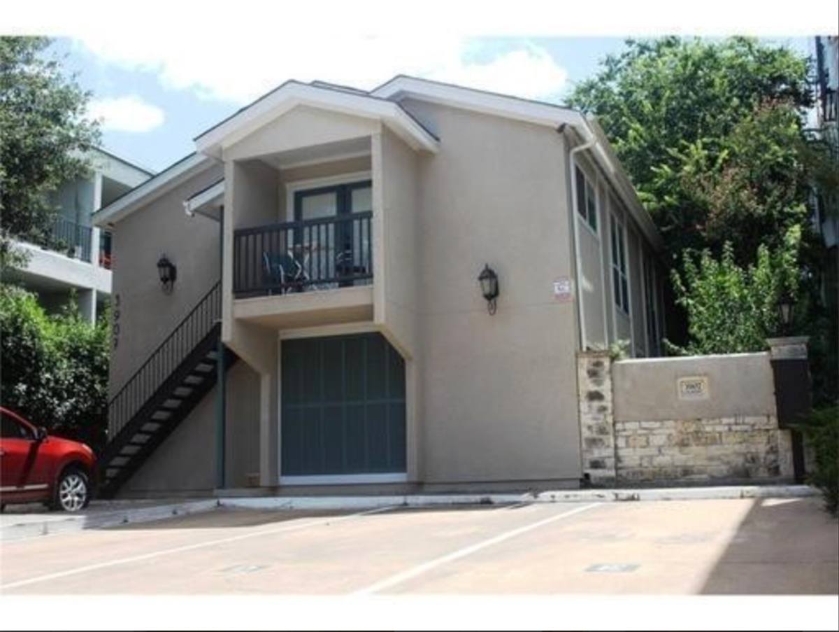 Apartment for rent at 3907 Gilbert Ave, Dallas, TX 75219