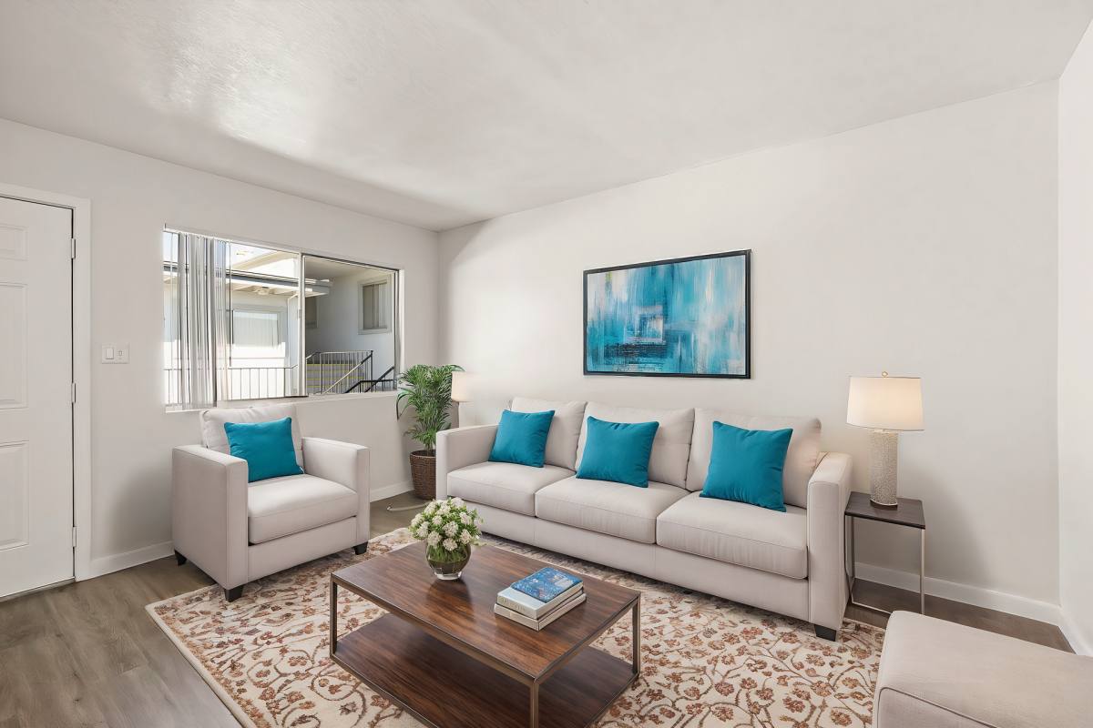 Apartment for rent at 248 S Hemlock St, Ventura, CA 93001