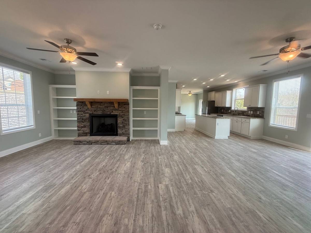 House for rent at 631 Imogene Dr, Gilbertsville, KY 42044