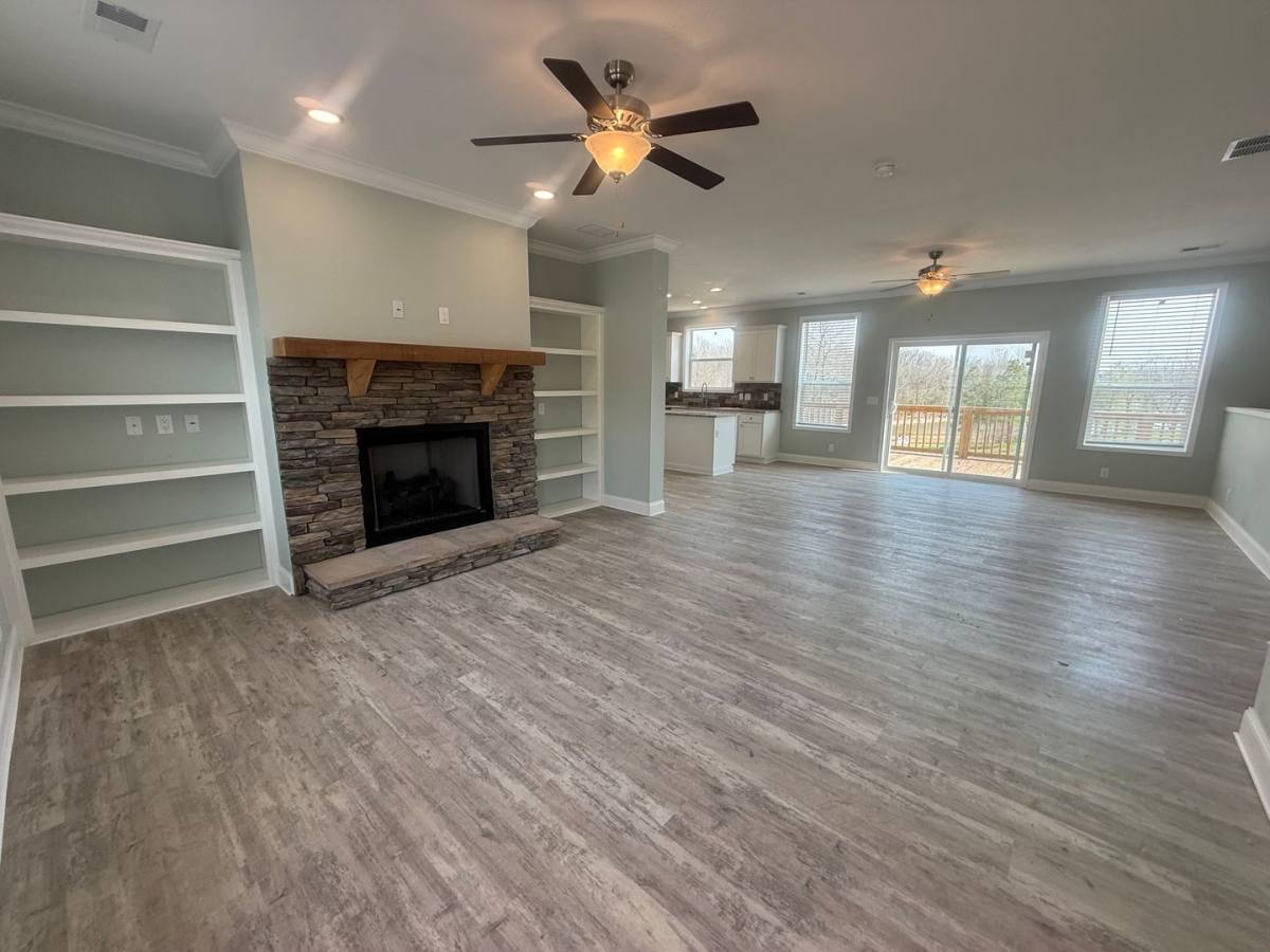 House for rent at 631 Imogene Dr, Gilbertsville, KY 42044