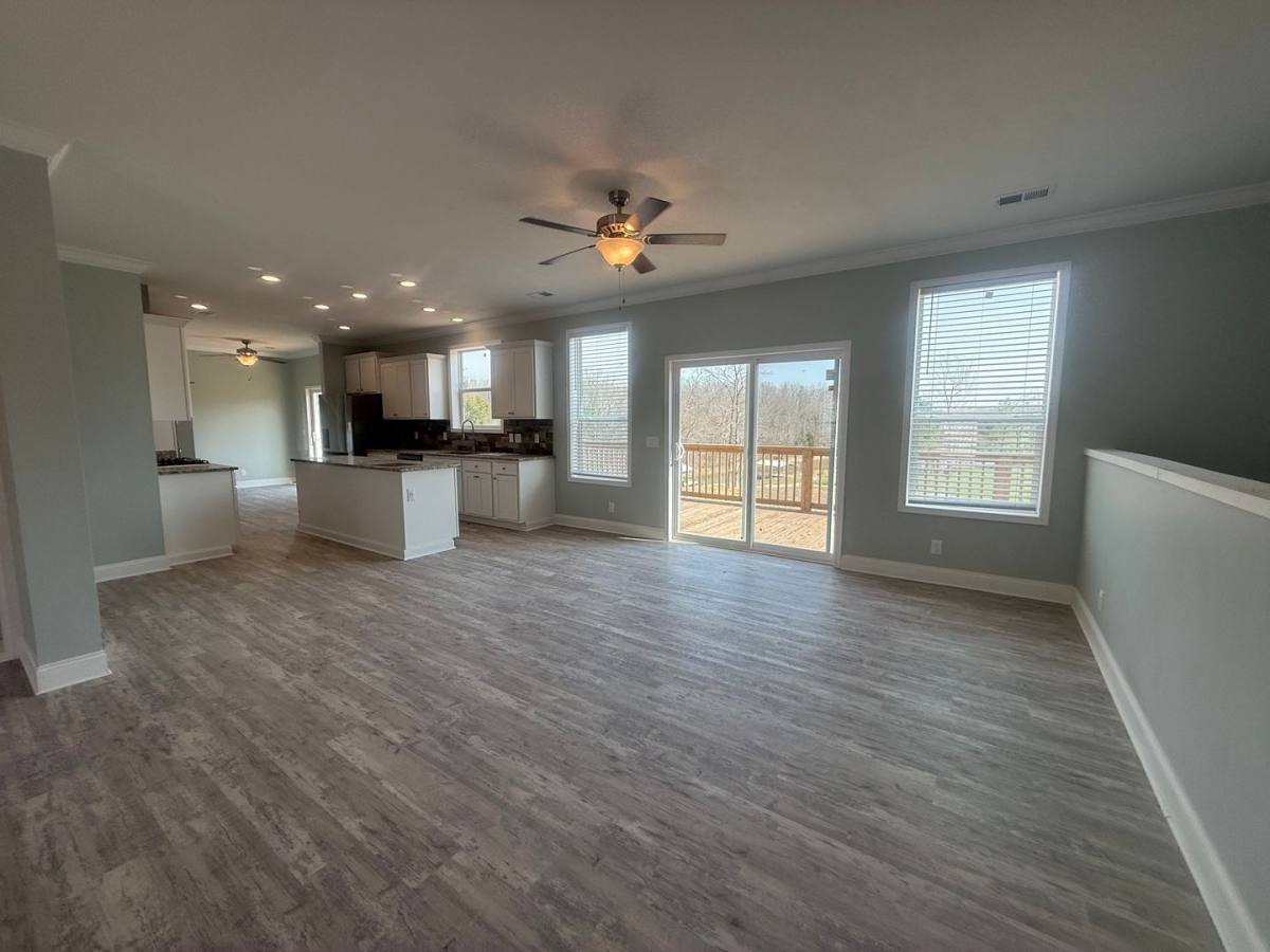 House for rent at 631 Imogene Dr, Gilbertsville, KY 42044