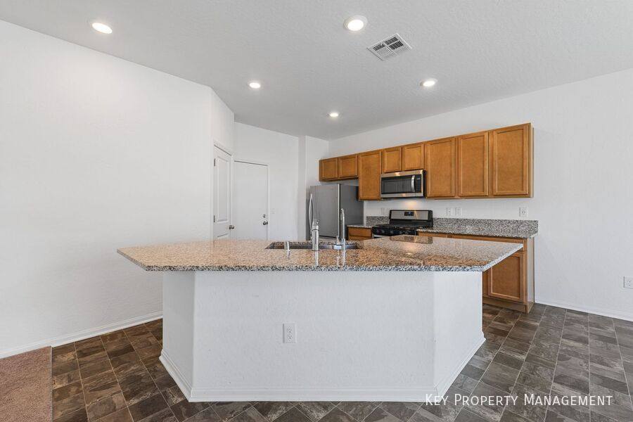 House for rent at 6922 Stone Cactus St, North Las Vegas, NV 89086