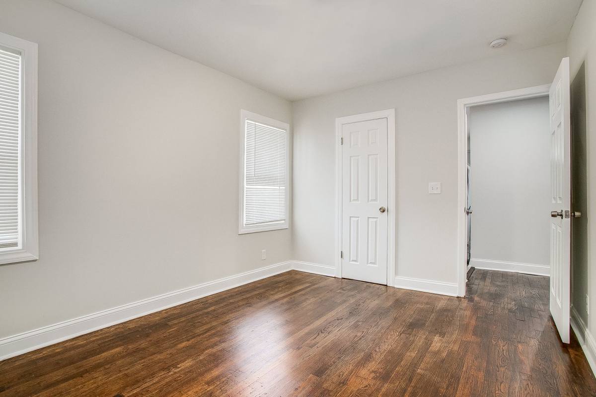 Apartment for rent at 2510 E 59th St, Kansas City, MO 64130