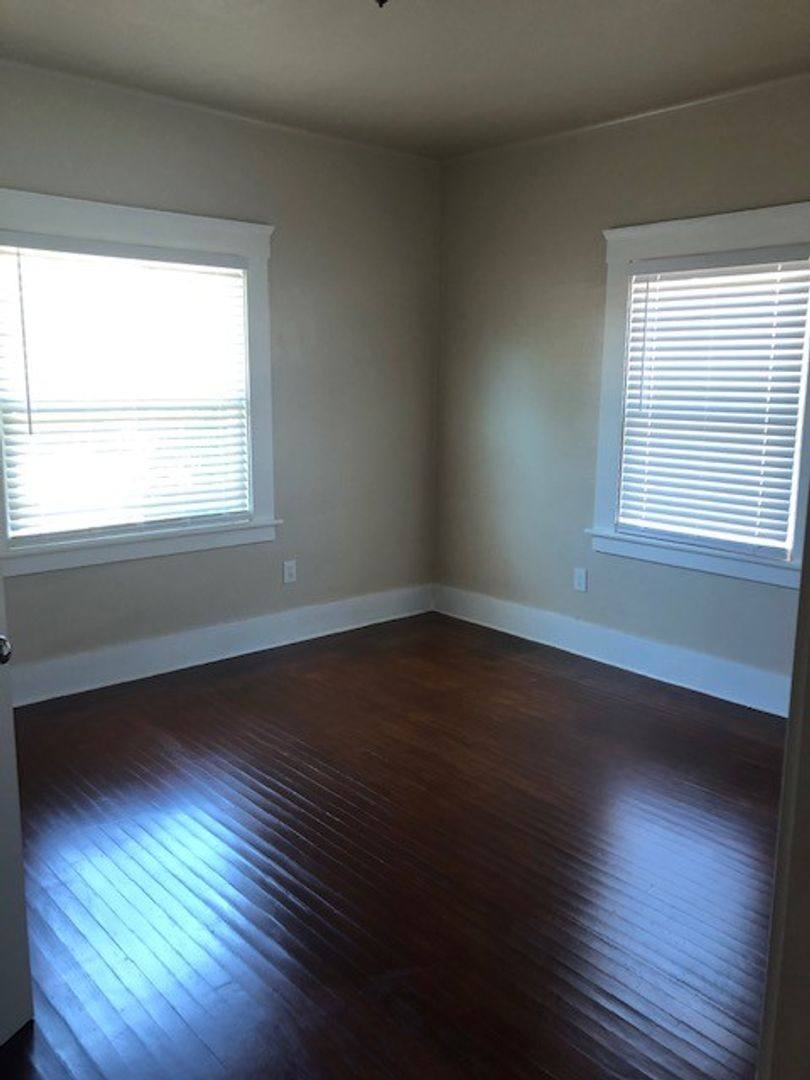 Apartment for rent at 104 10th St, Santa Rosa, CA 95401