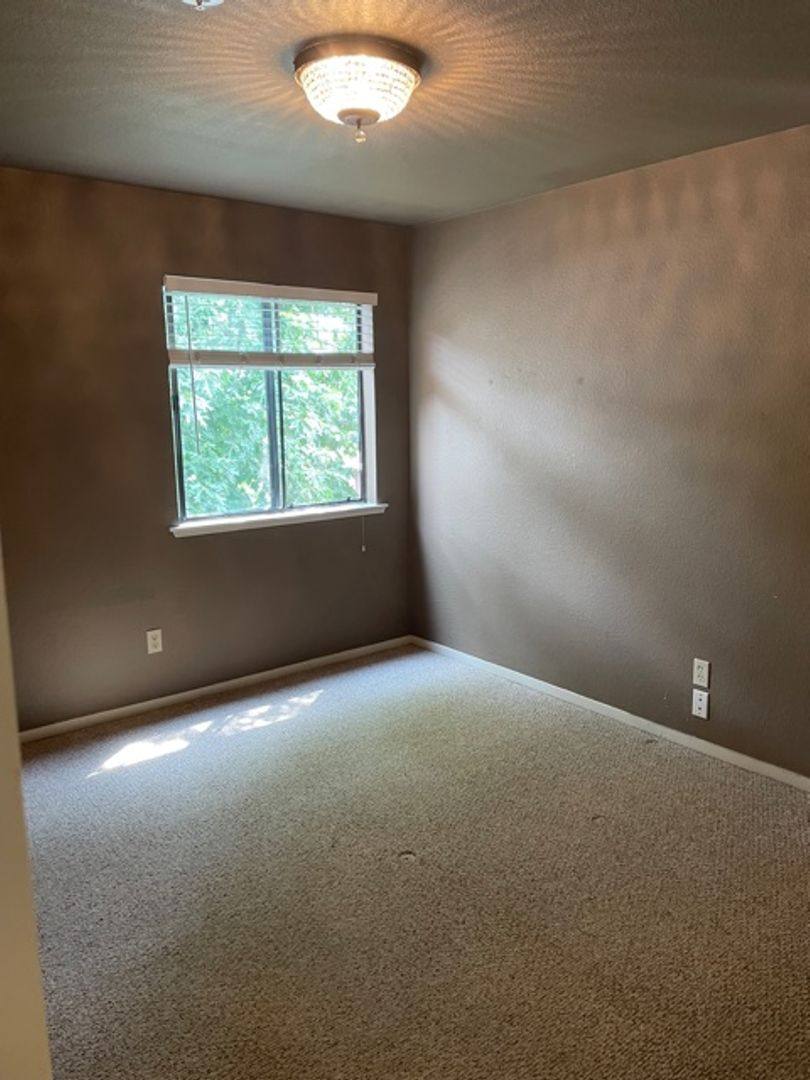 Apartment for rent at 8201 Camino Colegio, Rohnert Park, CA 94928