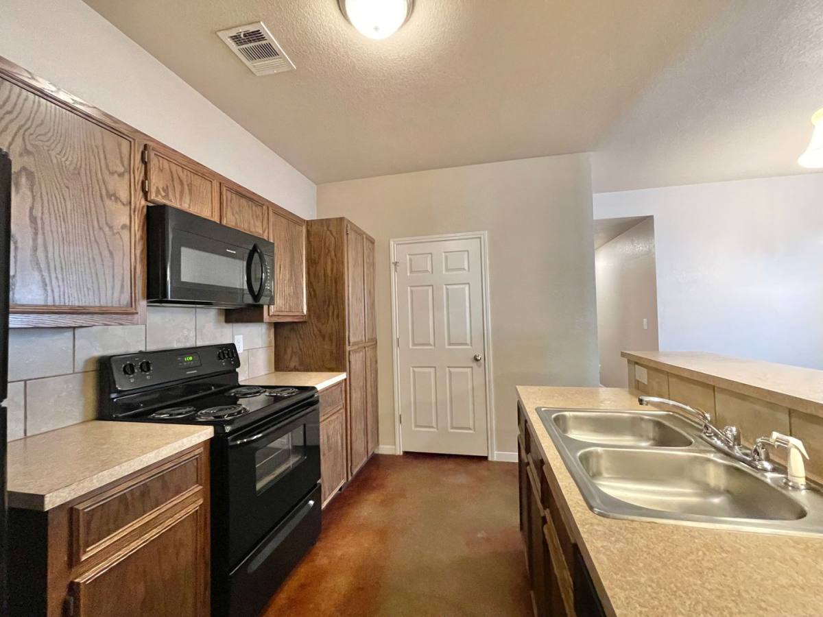 Townhouse for rent at 928 Maplewood Dr, Harker Heights, TX 76548