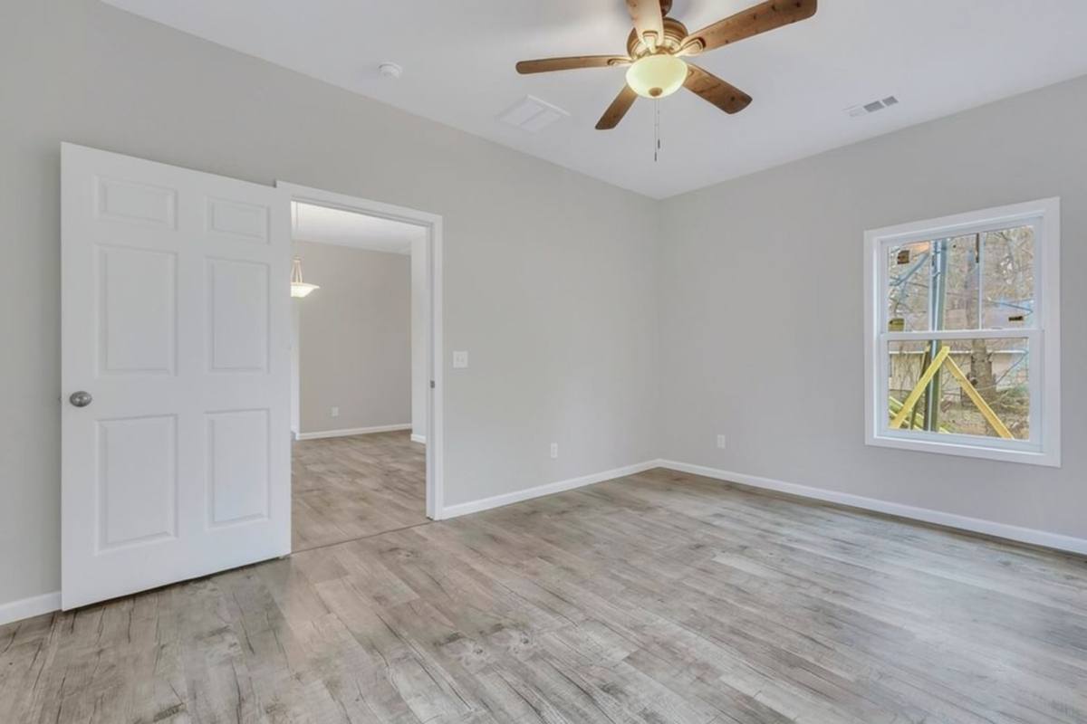House for rent at 2011 Comet Ave, Savannah, GA 31405