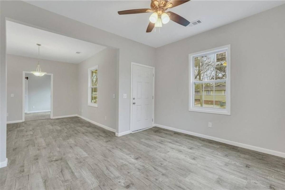 House for rent at 2011 Comet Ave, Savannah, GA 31405