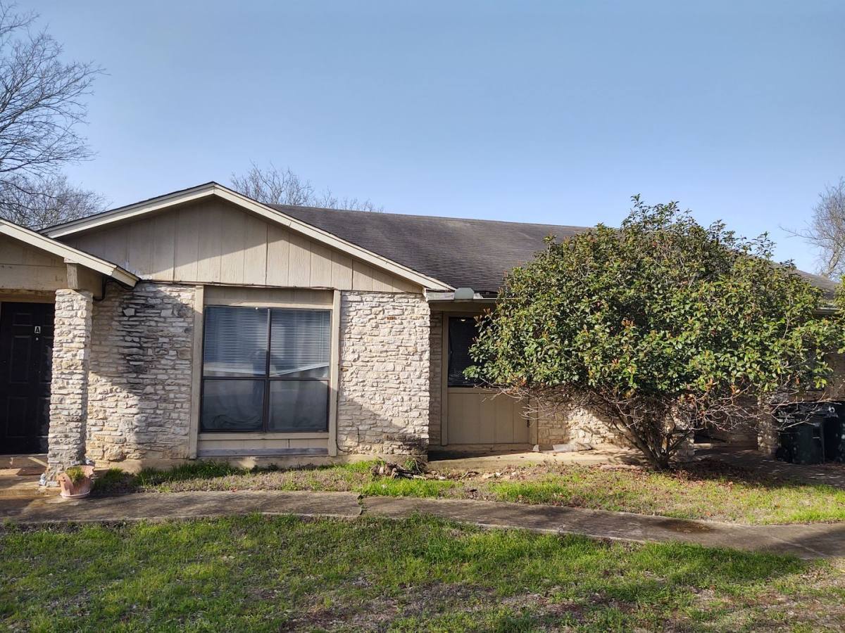 Apartment for rent at 1105 Dartmouth St, San Marcos, TX 78666