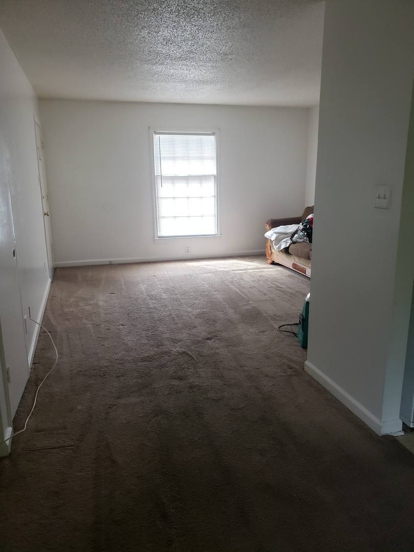 Apartment for rent at 153-155-157 W End St, Chester, SC 29706