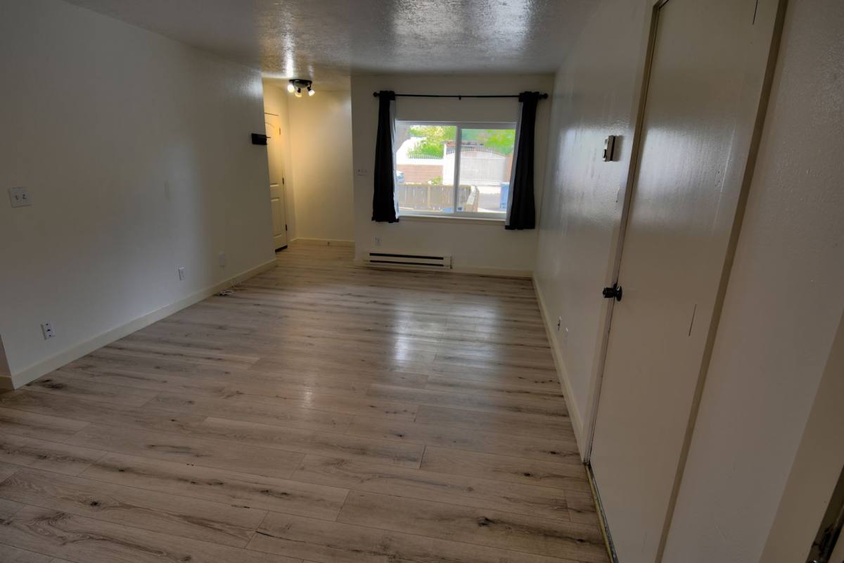 Townhouse for rent at 521 Nathan St SE, Albuquerque, NM 87123