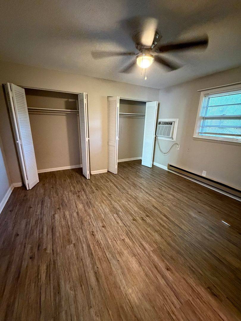 Apartment for rent at 134 Cedar Point Rd, Johnson City, TN 37601