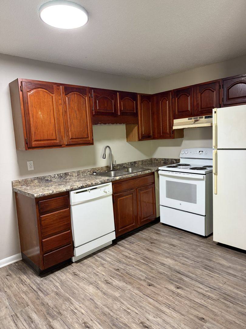 Apartment for rent at 134 Cedar Point Rd, Johnson City, TN 37601
