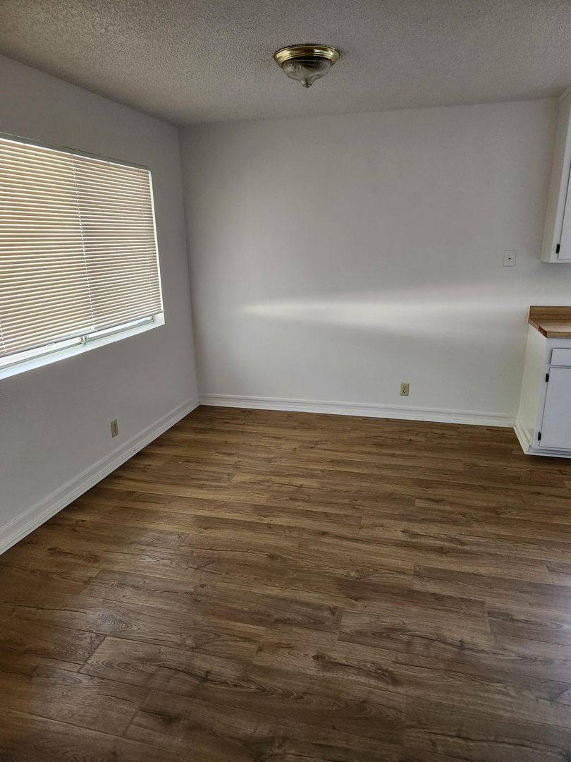 House for rent at 1006 2nd St, Redding, CA 96002