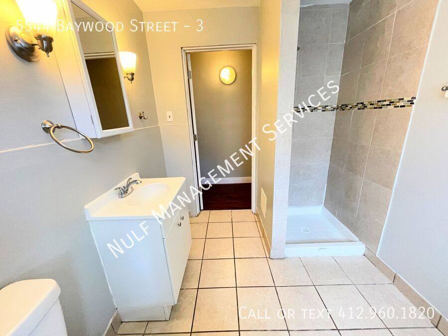 Apartment for rent at 5544 Baywood St #3, Pittsburgh, PA 15206