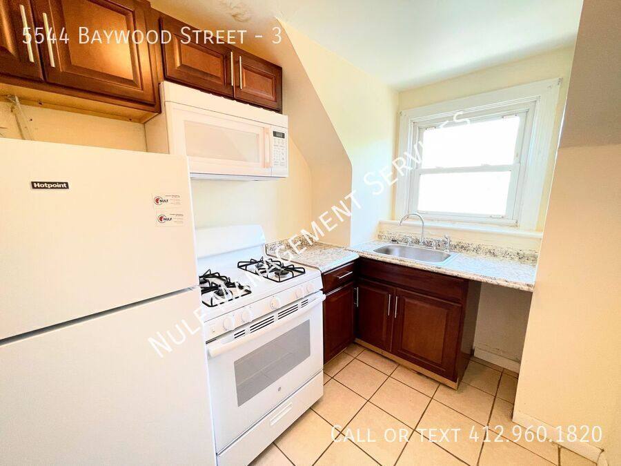 Apartment for rent at 5544 Baywood St #3, Pittsburgh, PA 15206