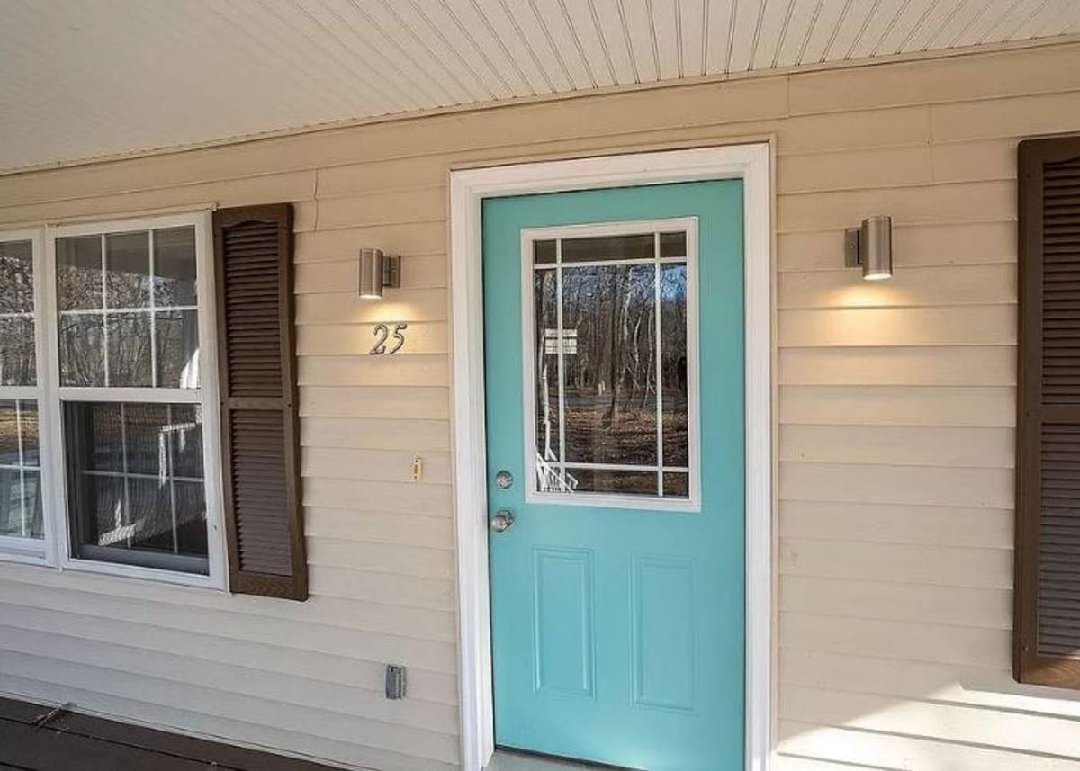House for rent at 25 Glen Burnie Rd, Palmyra, VA 22963